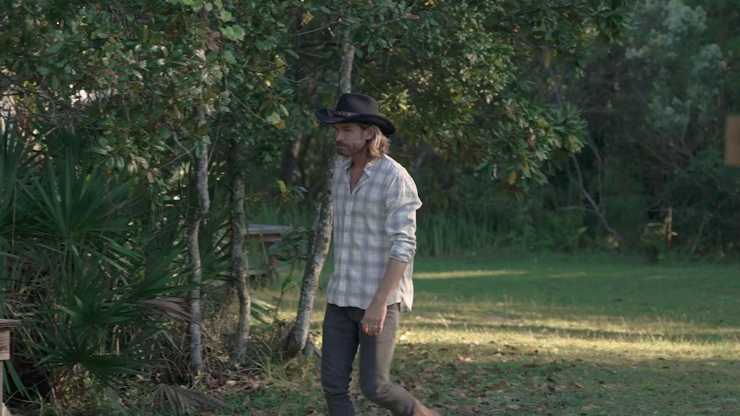 Video: the Dakota hat being worn outdoors