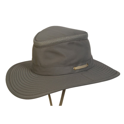 Boating or sailing hat with sun shield that goes into brim and chin cord in color Olive