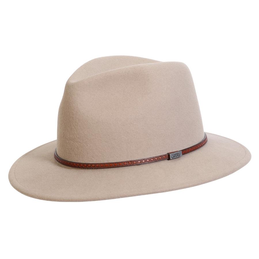 Wool outback hat in color Putty with thin tooled leather hat band and Conner emblem